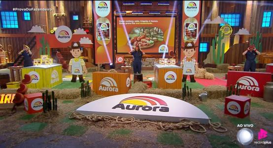 Matheus, Rayane e Yoná se enfrentaram na quarta Prova do Fazendeiro