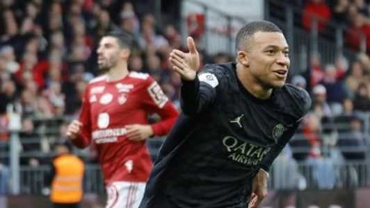 PSG atua de olho na liderança