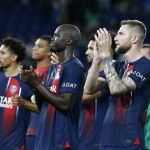Sem Neymar e com Mbappé nas tribunas, PSG empata com Lorient
