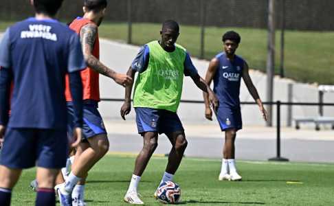 Ousmane Dembélé em treino do PSG para o Mundial de Clubes da Fifa
