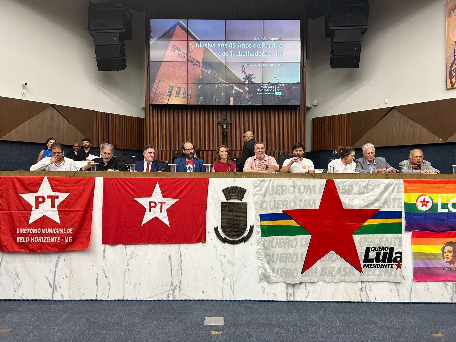 Petistas celebram 45 anos do partido e veem com bons olhos nome de Pacheco para o governo de Minas