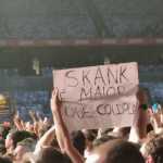 'Skank é maior que Coldplay'; público alfineta banda britânica