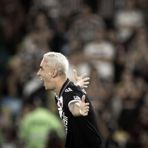 Pumita Rodríguez segue no Vasco até o fim de 2027