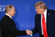 Trump e Putin discutem sobre retomada das relações entre EUA e Rússia
