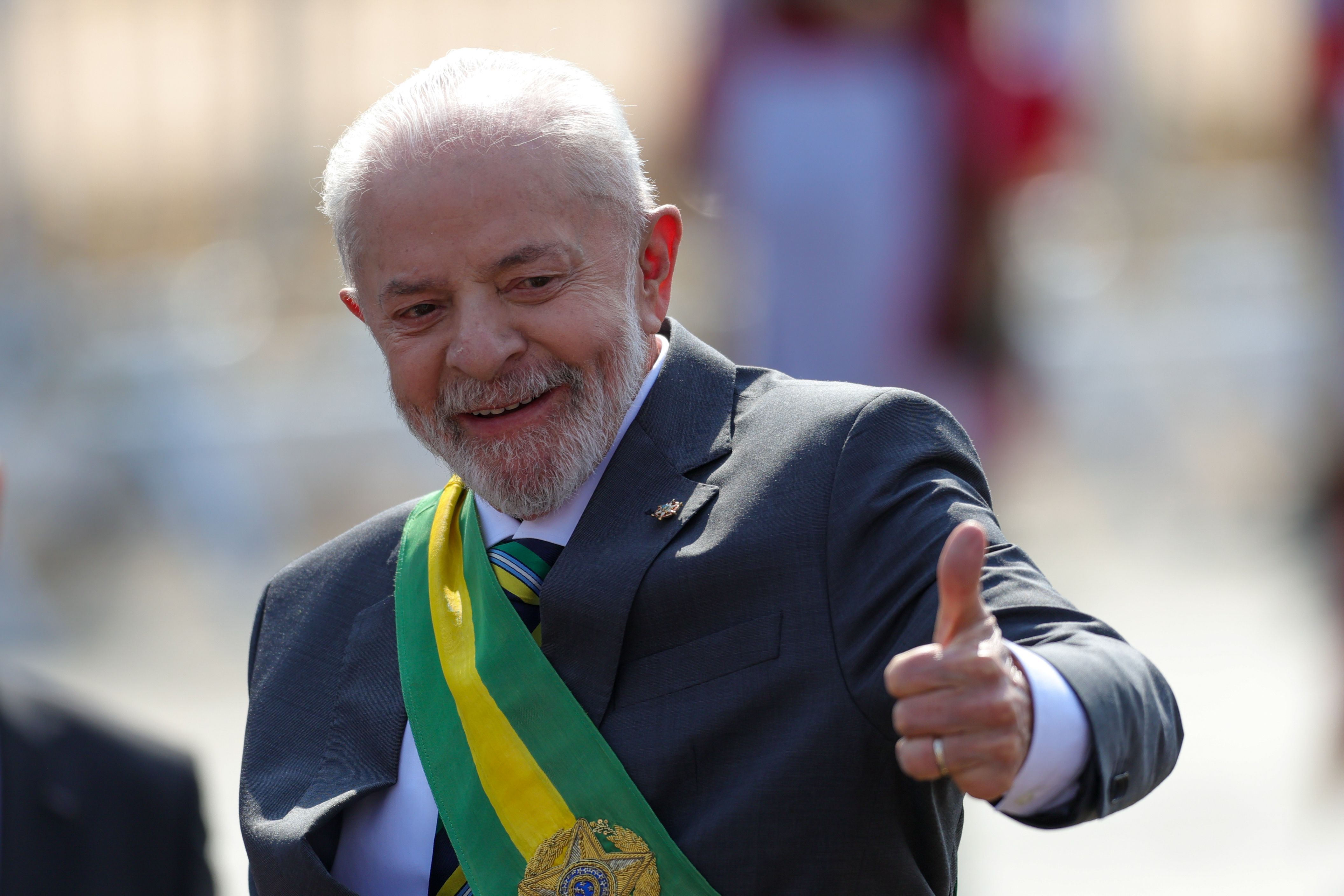 AGU vai recorrer de decisão que condenou Lula a indenizar Jair e Michelle Bolsonaro