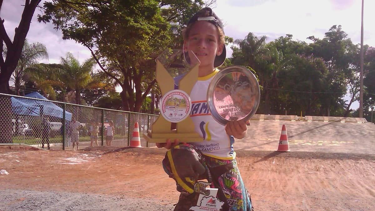 Relacionado pela 1ª vez por Pepa, 'cria do Cruzeiro' tem títulos no bicicross
