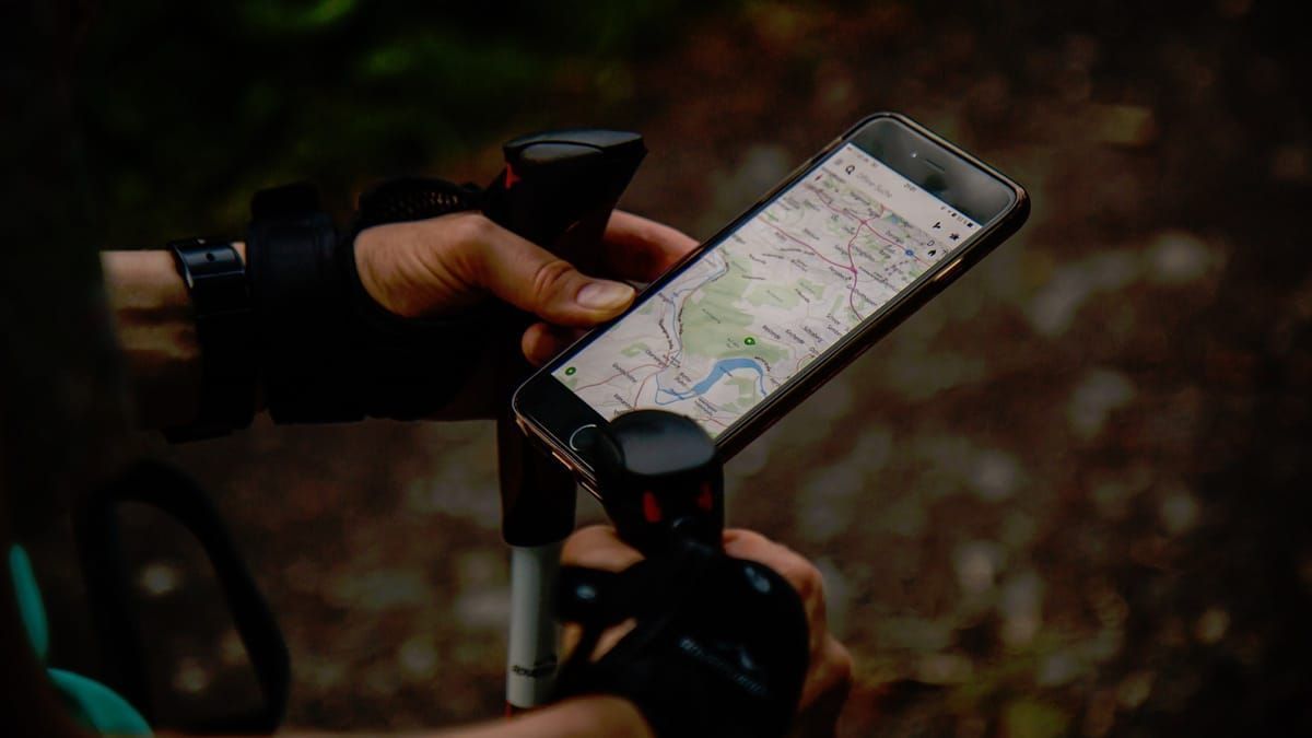 Apps de transporte podem ser responsabilizados ao guiarem usuários para lugares perigosos?