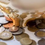 Retirada de poupança bate recorde com R$33,63 bilhões em janeiro