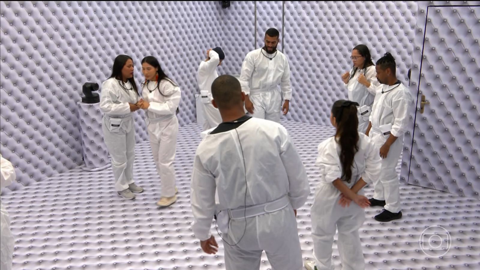 BBB 26: após quase 70 horas, produção toma decisão sobre dinâmica do Quarto Branco