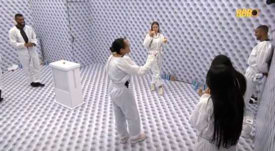 Integrantes no Quarto Branco do BBB 26