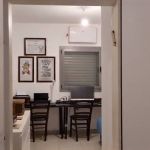 Vídeo: brasileiro mostra como é abrigo antiaéreo em Israel: 'porta e janela de aço'