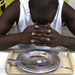 Quase 60% das famílias brasileiras vive com algum grau de insegurança alimentar, revela pesquis