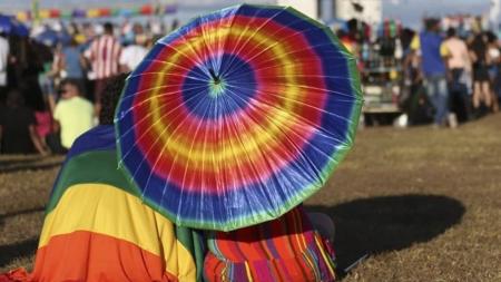 Quase 70 países ainda criminalizam relações homoafetivas