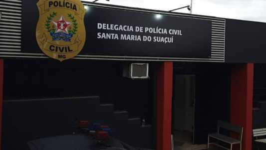 Quatro celulares foram apreendidos para a investigação