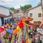 Segunda-feira de Carnaval em Ouro Preto destaca o tradicional Bloco Balanço da Cobra