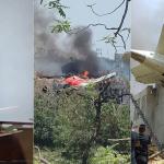Queda de avião na Índia: polícia atualiza número de mortos e diz que há sobreviventes