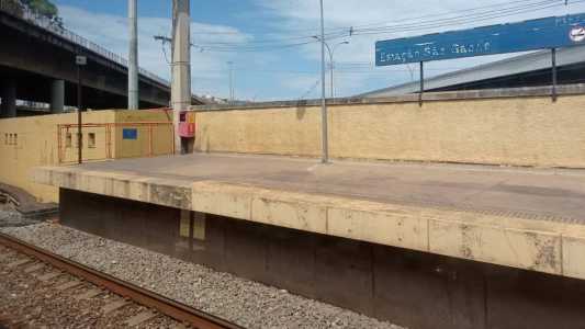 Queda mobiliza equipes de resgate na estação São Gabriel do metrô de BH