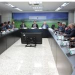 Representantes de entidades do agro se reúnem com ministro Carlos Fávaro