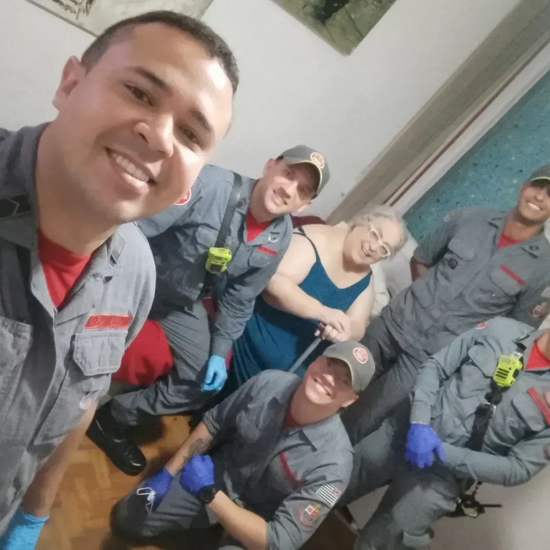 Mamma Bruschetta sofre acidente em casa e é socorrida por bombeiros