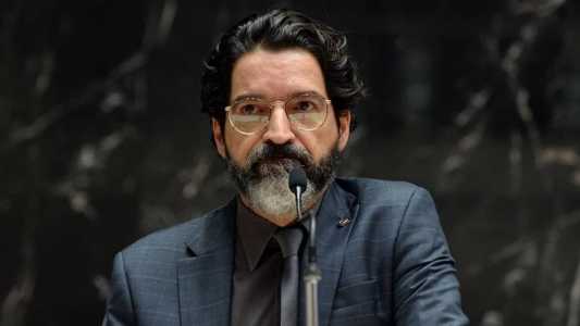 Questionado se teria avisado ao PSD sobre a decisão, Lopes foi contundente. "O 'PSD' é muita gente, e conversei com quem no partido me deu abertura. Mas, sigo em contato com a bancada federal, principalmente", disse