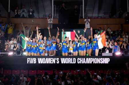 Itália celebra título do Mundial Feminino de Vôlei