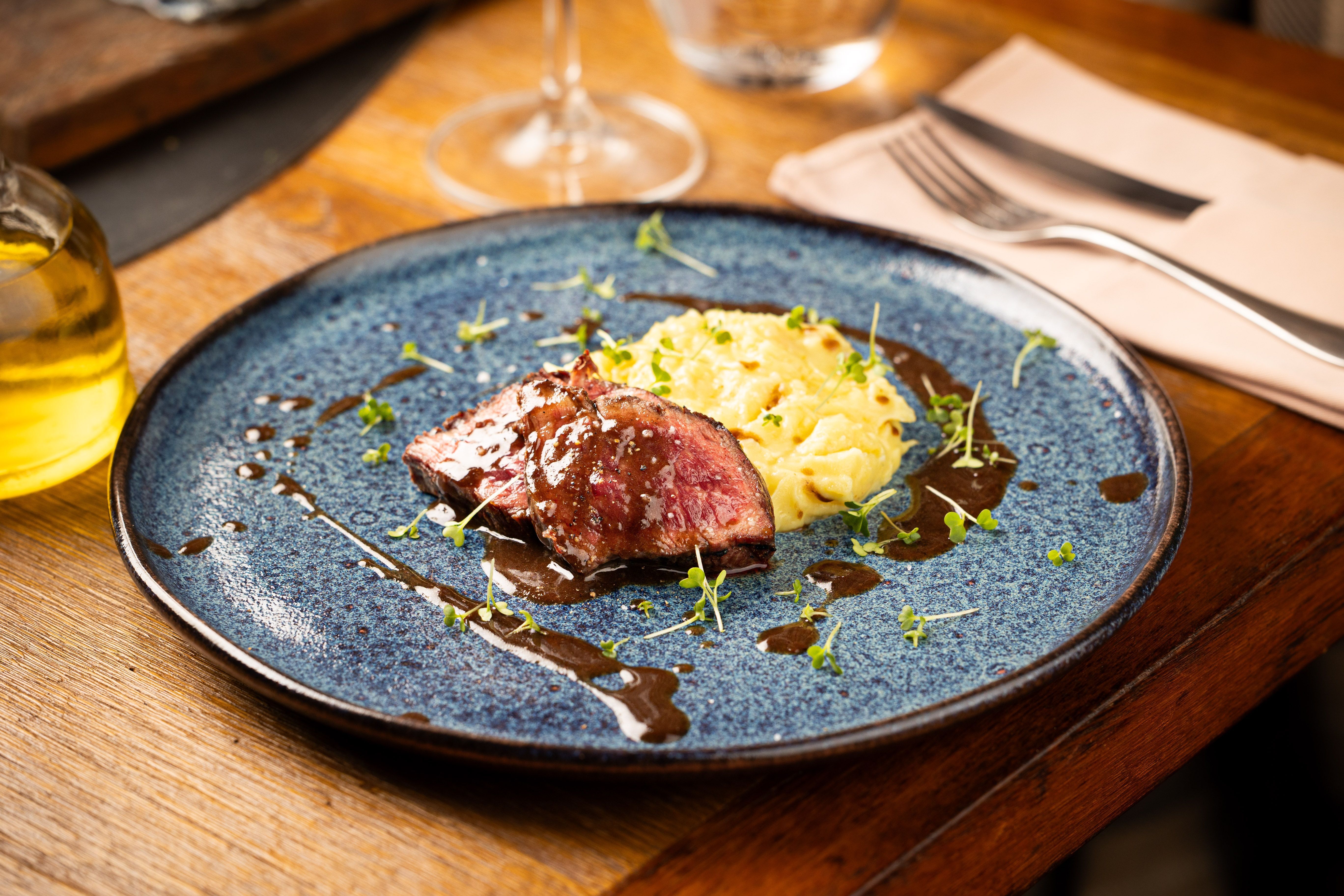 Hacienda 1979 aposta na fusão entre gastronomias Argentina e Italiana