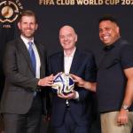 Presidente da Fifa se reúne com Ronaldo e filho de Trump e anuncia escritório na Trump Tower