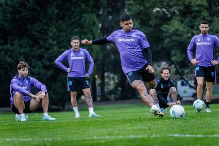 Elenco do Racing em atividade: os argentinos enfrentam o Flamengo nas semifinais da Libertadores