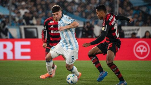 Nardoni em ação pelo Racing contra o Flamengo na última Libertadores