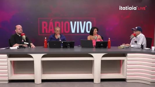 Rádio Vivo recebe pastor e padre para falar sobre a Paixão de Cristo