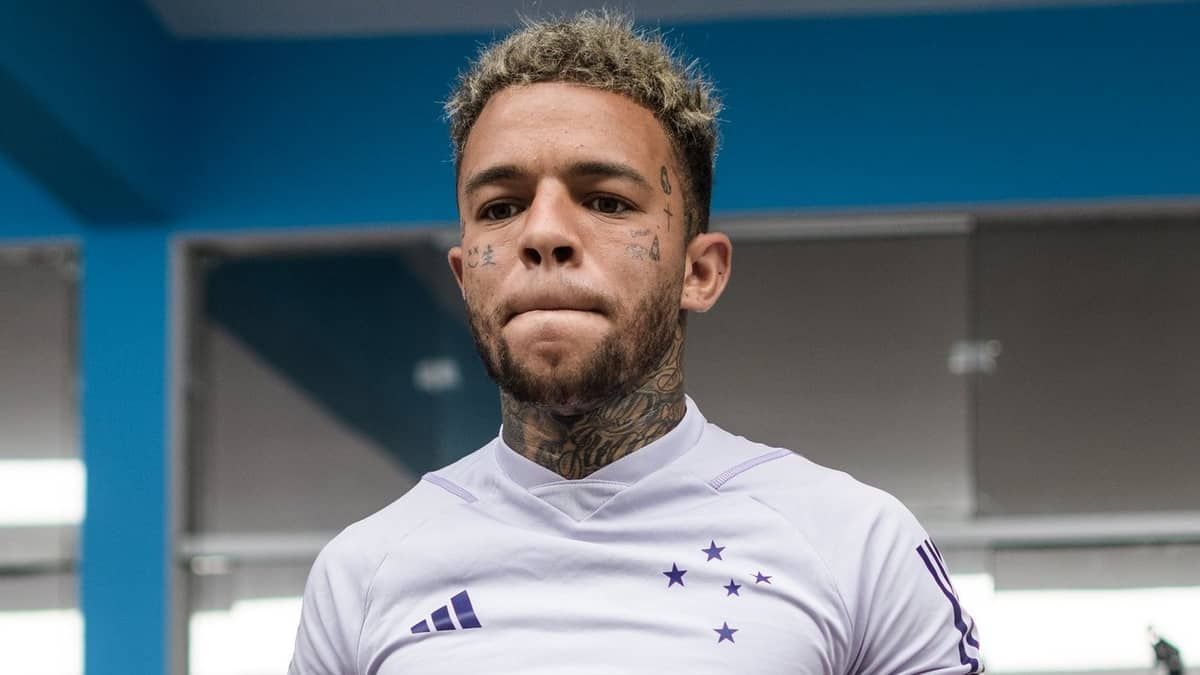 Rafael Bilu, do Cruzeiro, tem cirurgia bem sucedida após ruptura total do tendão