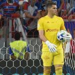 Cabral, do Cruzeiro, empata com Weverton em número de jogos sem sofrer gols