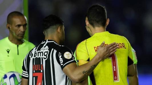 Rafael Cabral falou sobre chute de Hulk no clássico