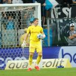 Rafael Cabral elogia Cruzeiro contra o Grêmio, mas vê 'gosto amargo' em empate