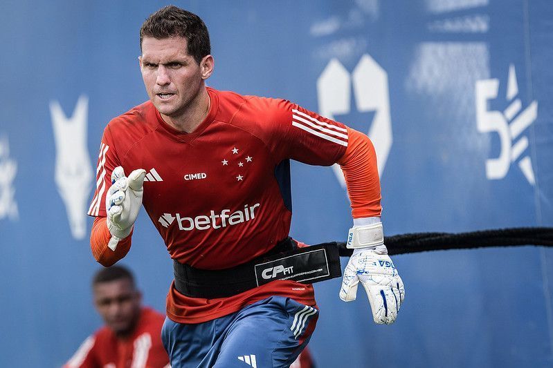 Destino de Cabral? Presidente do Santos abre o jogo sobre procura por goleiro