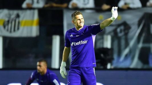 Rafael Cabral, uma das lideranças do Cruzeiro, chamou a responsabilidade para falar sobre Pepa