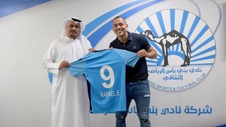Rafael Elias Papagaio fez sete gols em 20 jogos com a camisa do Baniyas, dos Emirados Árabes