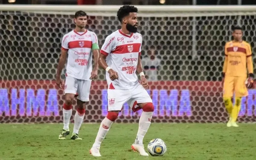 CRB anuncia as renovações de Falcão e Hereda para a temporada 2024