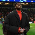 Técnico do Milan não garante Rafael Leão na semifinal da Champions