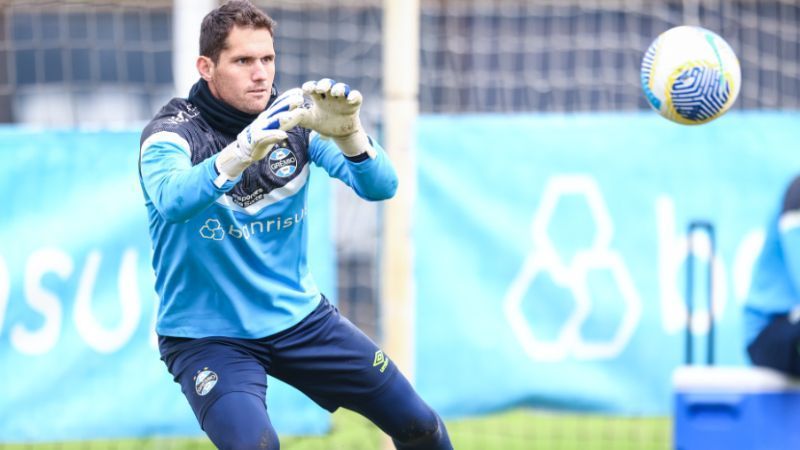 Contestado no Grêmio, Rafael Cabral terá primeiro reencontro com o Cruzeiro