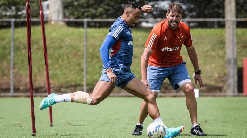 Atacante reage a resultado que garantiu Cruzeiro como cabeça de chave da Sul-Americana