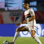 Raí Ramos entra em campo pelo São Paulo após três meses