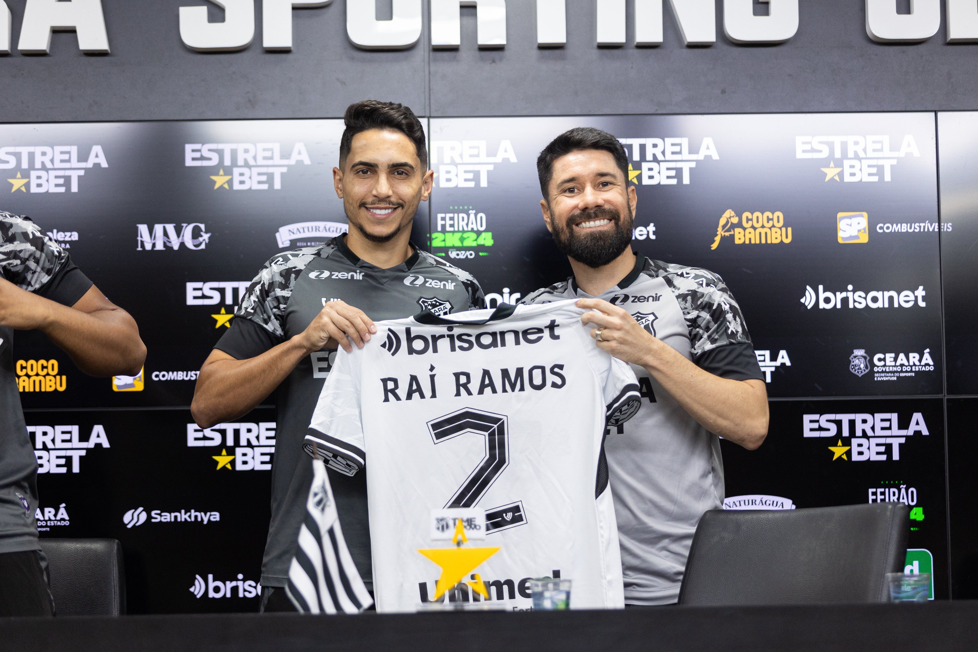 Novo lateral-direito do Ceará fala de relação com ídolo Rafinha no São Paulo