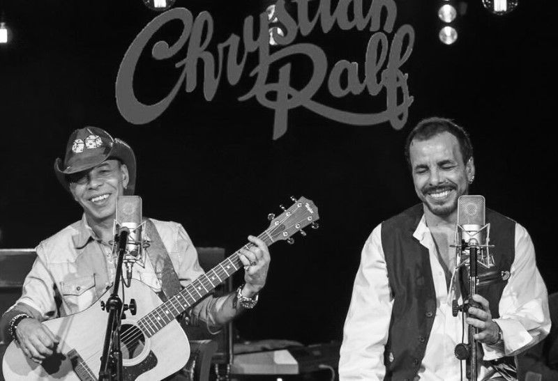 Ralf faz primeiro show após morte de Chrystian: 'Momento mais doloroso'