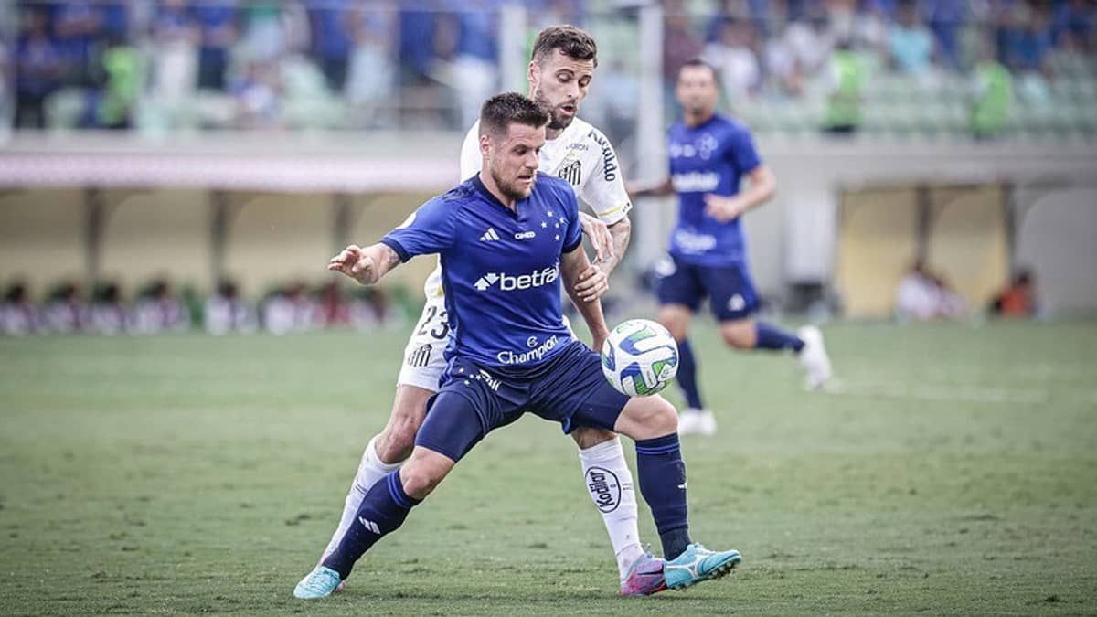 Preterido por Pezzolano, Ramiro ganha protagonismo no Cruzeiro de Pepa