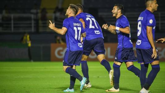 Ramiro, volante, abriu a goleada cruzeirense sobre o RB Bragantino