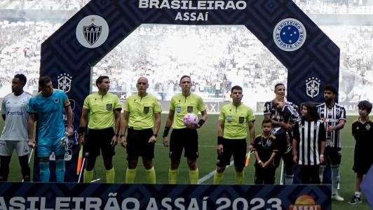 Ramon Abatti apitou o primeiro clássico da história na Arena MRV
