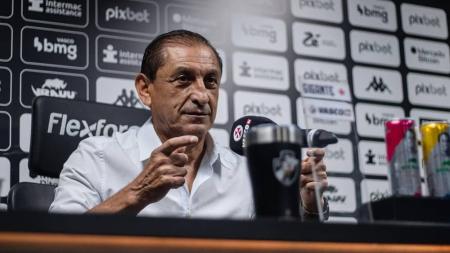 Ramón Díaz ainda acredita em permanência do Vasco