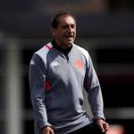 Vasco vai ao mercado em busca de mais três reforços para completar o elenco