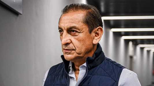 Ramón Díaz desembarca pela manhã no Rio de Janeiro